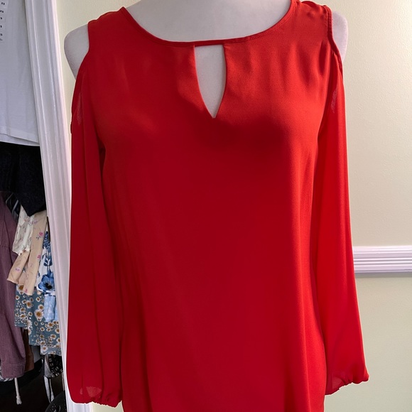 Blouse - Picture 2 of 4